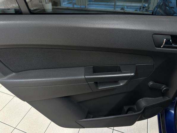 Opel Zafira B Рестайлинг с пробегом 2008 года, цена 600 000 рублей, 257000 км, минивэн, Автокод Объявления