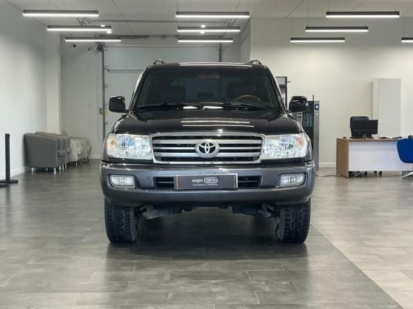 Toyota Land Cruiser 100 Series Рестайлинг 2 с пробегом 2006 года, цена 2 793 000 рублей, 277000 км, внедорожник, Автокод Объявления