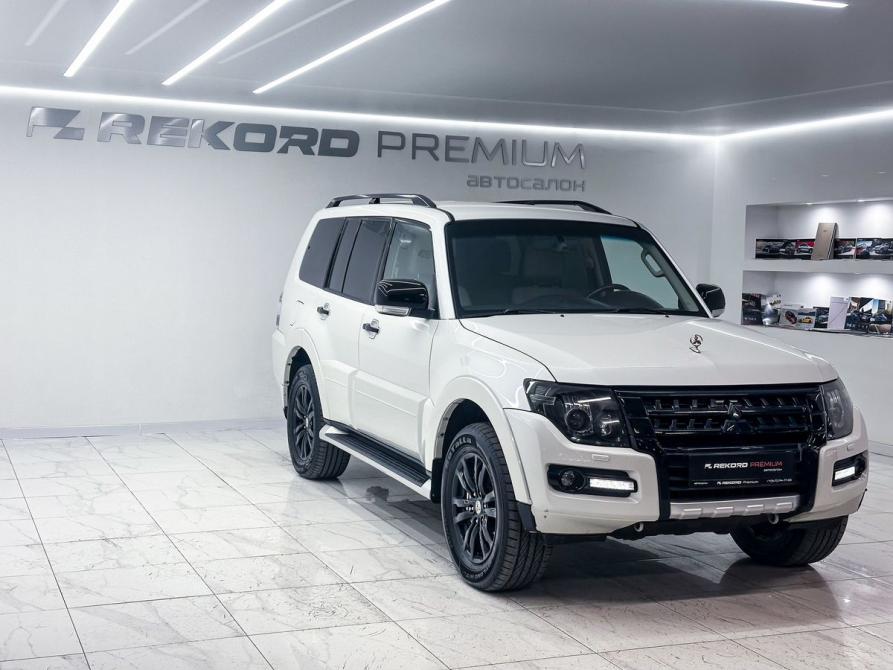 Mitsubishi Pajero IV Рестайлинг 2 Уфа  - изображение 2