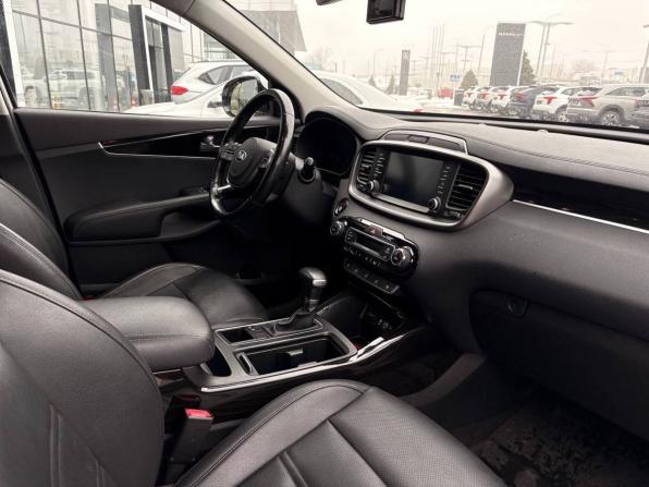 Kia Sorento III Prime Рестайлинг с пробегом 2019 года, цена 2 999 900 рублей, 87185 км, внедорожник, Автокод Объявления