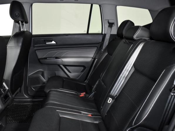 Volkswagen Atlas I Рестайлинг с пробегом 2021 года, цена 3 599 990 рублей, 77000 км, внедорожник, Автокод Объявления