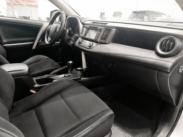 Toyota RAV4 IV (XA40) с пробегом 2013 года, цена 1 780 000 рублей, 156701 км, внедорожник, Автокод Объявления