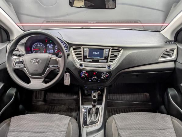 Hyundai Solaris II Рестайлинг с пробегом 2022 года, цена 1 665 000 рублей, 68204 км, седан, Автокод Объявления