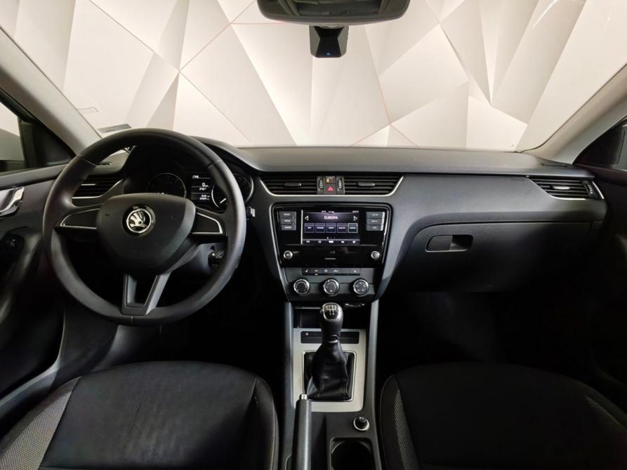 Skoda Octavia III (A7) Рестайлинг Москва  - изображение 14