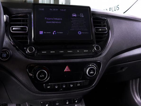 Hyundai Solaris II Рестайлинг с пробегом 2021 года, цена 1 580 000 рублей, 96644 км, седан, Автокод Объявления