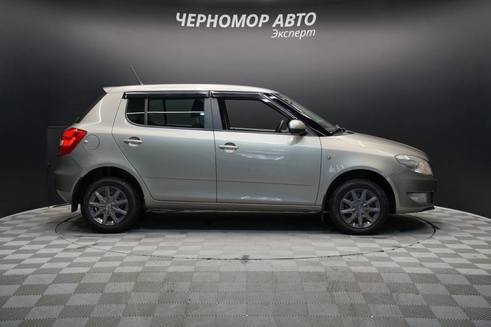 Skoda Fabia II Рестайлинг Крым  - изображение 6