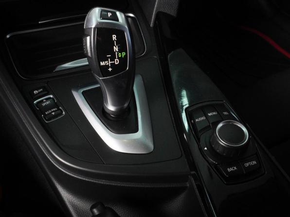 BMW 3 серии VI (F3x) с пробегом 2012 года, цена 2 150 000 рублей, 181176 км, седан, Автокод Объявления