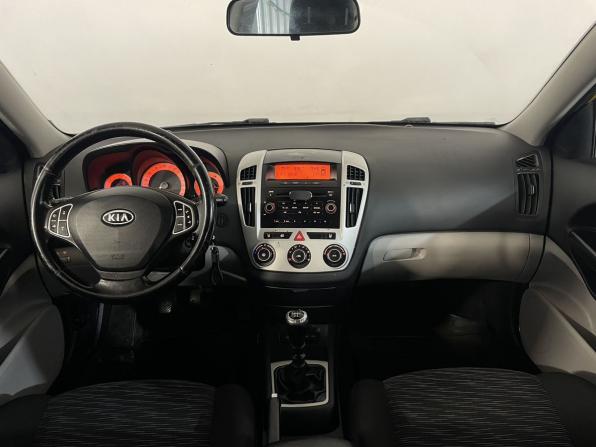 Kia Ceed I с пробегом 2009 года, цена 629 900 рублей, 183612 км, универсал, Автокод Объявления