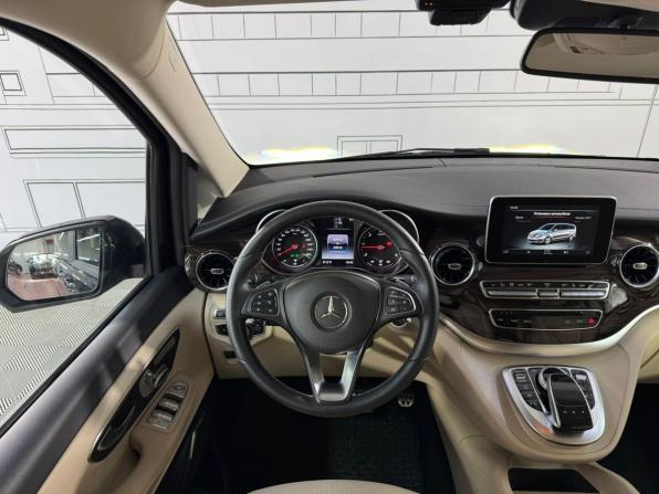 Mercedes-Benz V-Класс III (W447) Рестайлинг с пробегом 2019 года, цена 7 799 000 рублей, 23510 км, минивэн, Автокод Объявления