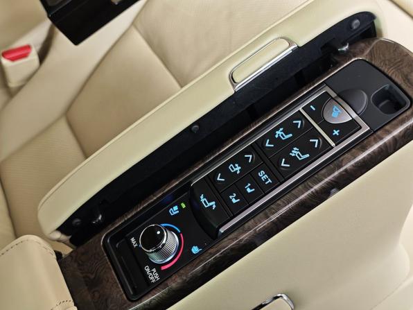 Toyota Alphard III Рестайлинг с пробегом 2021 года, цена 6 690 000 рублей, 61056 км, минивэн, Автокод Объявления