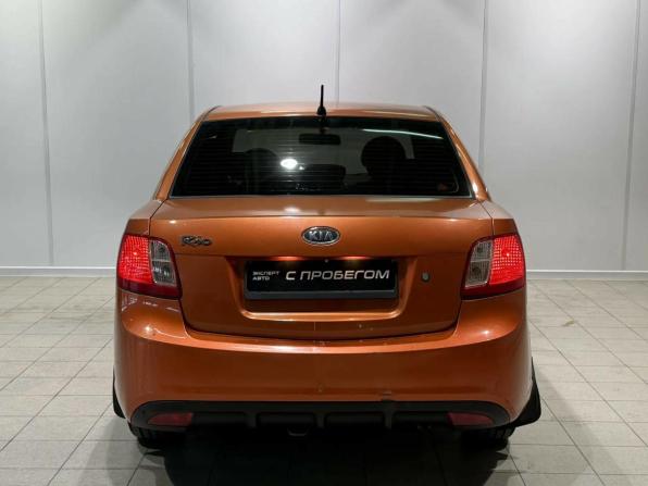 Kia Rio II Рестайлинг с пробегом 2011 года, цена 510 000 рублей, 201000 км, седан, Автокод Объявления