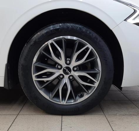 Kia K5 III с пробегом 2022 года, цена 2 330 000 рублей, 100591 км, седан, Автокод Объявления