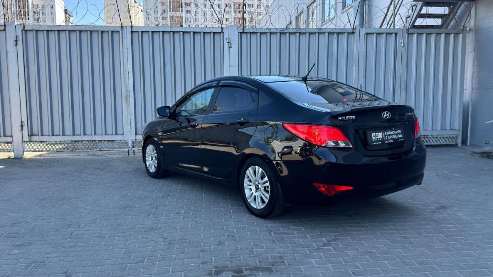 Hyundai Solaris I Рестайлинг Ростов-на-Дону  - изображение 4