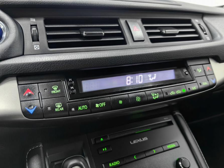 Lexus CT I Рестайлинг 2 Новосибирск  - изображение 21