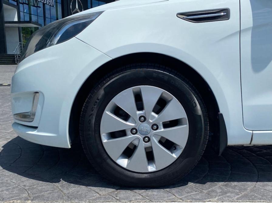 Kia Rio III Сочи  - изображение 6