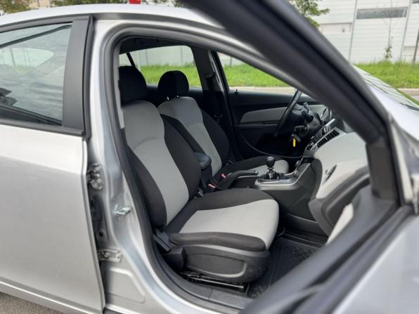 Chevrolet Cruze I с пробегом 2012 года, цена 729 000 рублей, 104954 км, хэтчбек, Автокод Объявления