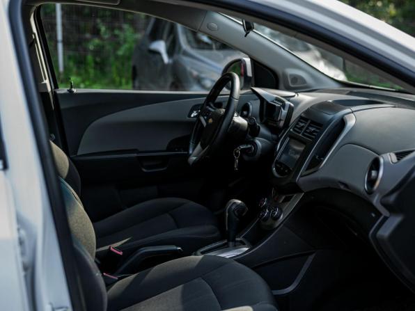 Chevrolet Aveo II с пробегом 2015 года, цена 638 000 рублей, 142770 км, хэтчбек, Автокод Объявления