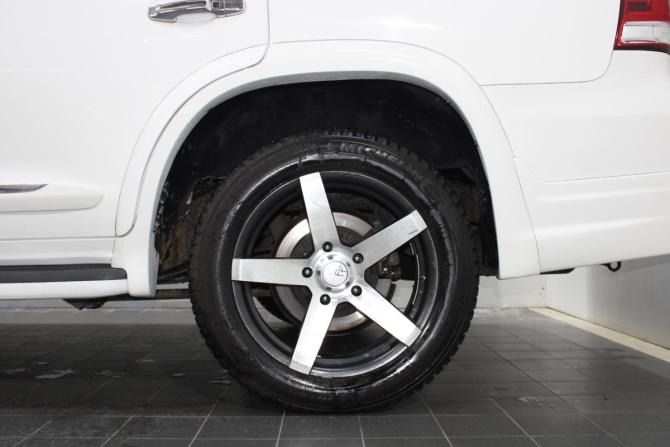 Toyota Land Cruiser 200 Series с пробегом 2011 года, цена 3 300 000 рублей, 248211 км, внедорожник, Автокод Объявления