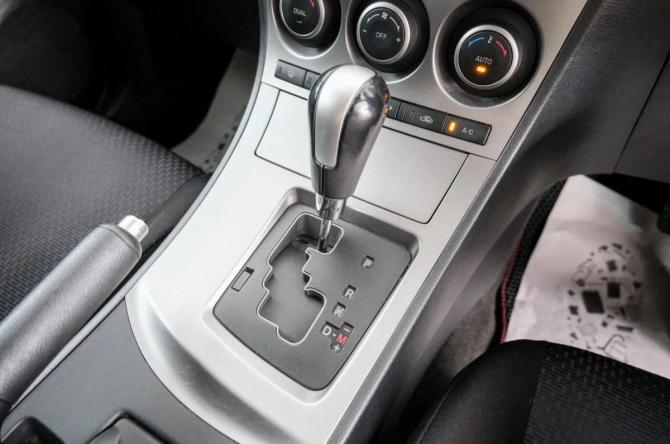 Mazda Axela II с пробегом 2009 года, цена 899 000 рублей, 157000 км, хэтчбек, Автокод Объявления