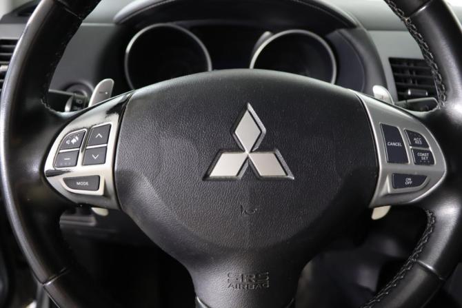 Mitsubishi Outlander II Рестайлинг с пробегом 2012 года, цена 979 990 рублей, 171950 км, внедорожник, Автокод Объявления