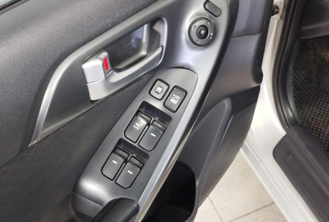 Kia Cerato II с пробегом 2012 года, цена 870 000 рублей, 138343 км, седан, Автокод Объявления