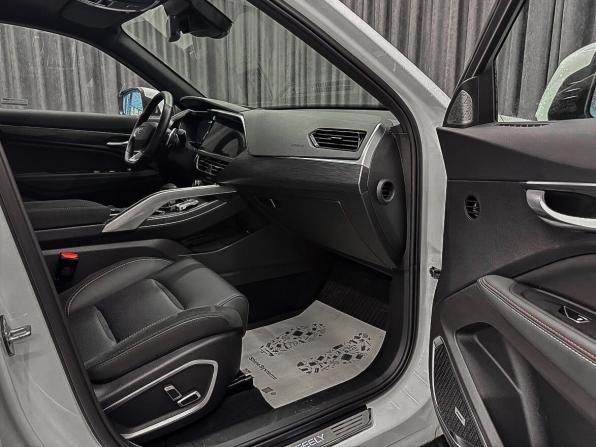 Geely Tugella I Рестайлинг с пробегом 2023 года, цена 2 940 000 рублей, 27206 км, внедорожник, Автокод Объявления