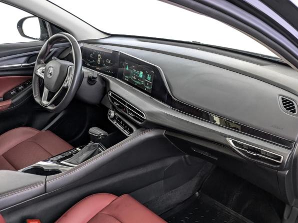 Changan Eado Plus с пробегом 2023 года, цена 1 600 000 рублей, 17290 км, седан, Автокод Объявления