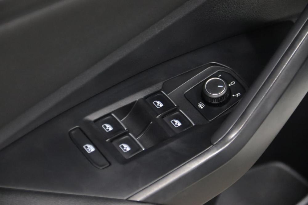 Volkswagen Jetta VII Сургут  - изображение 22