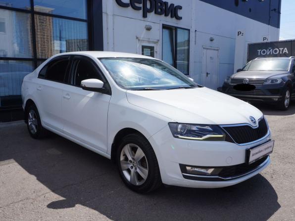 Skoda Rapid I Рестайлинг с пробегом 2019 года, цена 1 500 000 рублей, 86000 км, лифтбек, Автокод Объявления