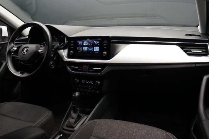 Skoda Rapid II с пробегом 2020 года, цена 1 790 000 рублей, 65330 км, лифтбек, Автокод Объявления
