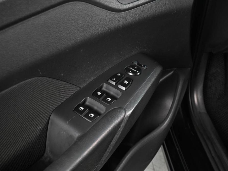 Hyundai Solaris II Ростов-на-Дону  - изображение 16