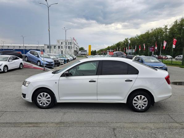 Skoda Rapid I с пробегом 2016 года, цена 799 995 рублей, 112809 км, лифтбек, Автокод Объявления