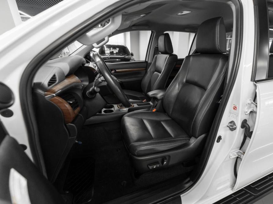 Toyota Hilux VIII Москва  - изображение 9