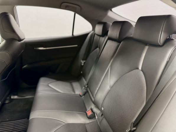 Toyota Camry VIII (XV70) Рестайлинг с пробегом 2021 года, цена 2 995 000 рублей, 113556 км, седан, Автокод Объявления
