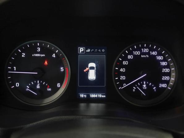 Hyundai Tucson III с пробегом 2016 года, цена 1 939 000 рублей, 188419 км, внедорожник, Автокод Объявления