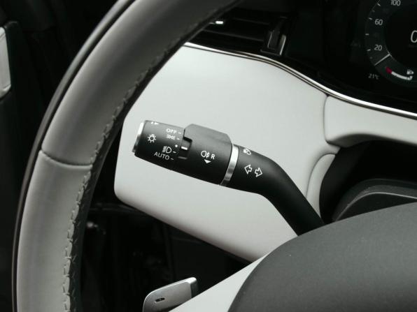 Land Rover Range Rover Evoque II Рестайлинг с пробегом 2024 года, цена 5 250 000 рублей, 10756 км, внедорожник, Автокод Объявления