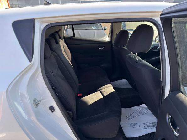 Nissan Leaf I (ZE0/AZE0) с пробегом 2013 года, цена 681 300 рублей, 101885 км, хэтчбек, Автокод Объявления