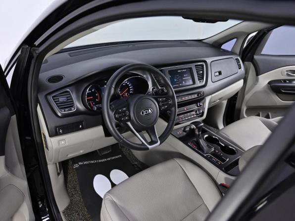 Kia Carnival III с пробегом 2018 года, цена 2 549 000 рублей, 151000 км, минивэн, Автокод Объявления