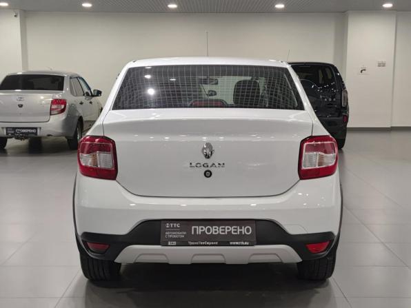 Renault Logan II Рестайлинг с пробегом 2022 года, цена 1 135 000 рублей, 92392 км, седан, Автокод Объявления