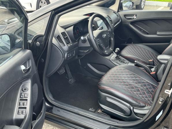 Kia Cerato III с пробегом 2015 года, цена 990 000 рублей, 257195 км, седан, Автокод Объявления