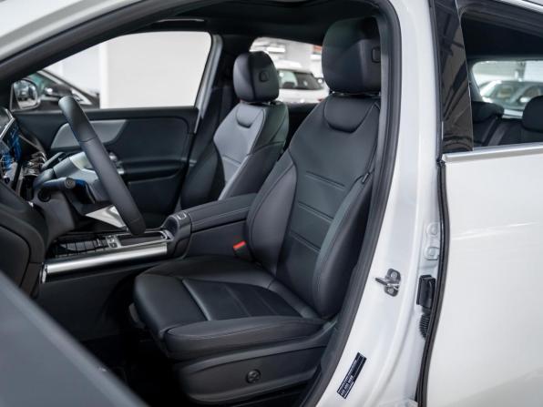 Новый Mercedes-Benz GLA II (H247) Рестайлинг 2025 года, цена 5 470 000 рублей, внедорожник, Автокод Объявления