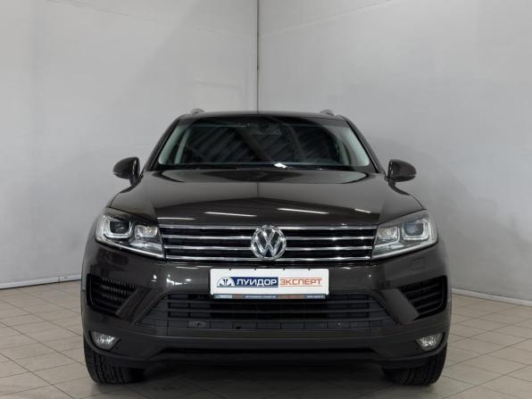 Volkswagen Touareg II Рестайлинг с пробегом 2015 года, цена 2 899 000 рублей, 131754 км, внедорожник, Автокод Объявления