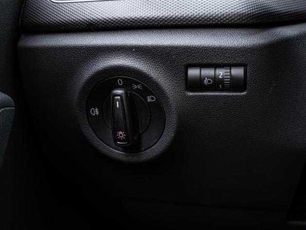 Volkswagen Polo VI с пробегом 2022 года, цена 1 490 000 рублей, 116558 км, лифтбек, Автокод Объявления