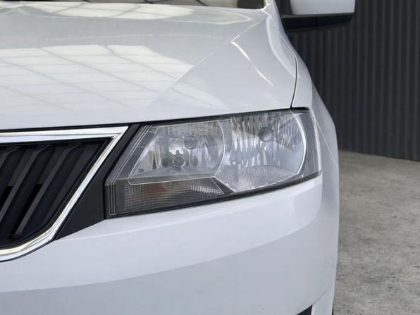 Skoda Rapid I с пробегом 2016 года, цена 1 057 000 рублей, 144544 км, лифтбек, Автокод Объявления