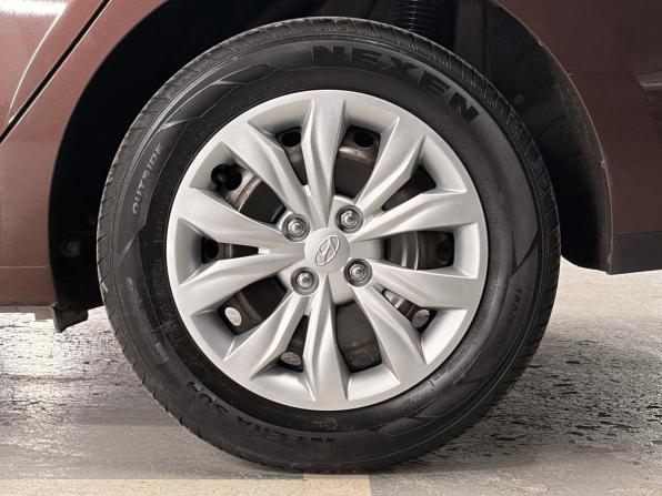Hyundai Solaris II Рестайлинг с пробегом 2021 года, цена 1 625 000 рублей, 47106 км, седан, Автокод Объявления