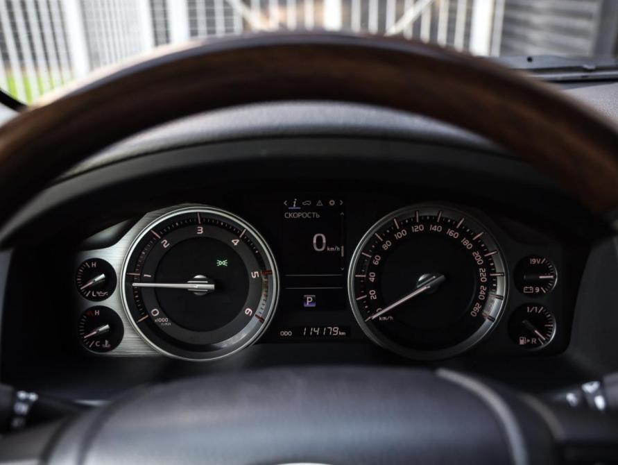 Toyota Land Cruiser 200 Series Рестайлинг 2 Санкт-Петербург  - изображение 14