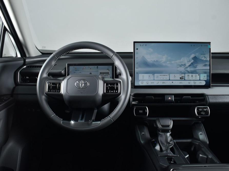 Toyota RAV4 VI (XA60) Кемерово  - изображение 11