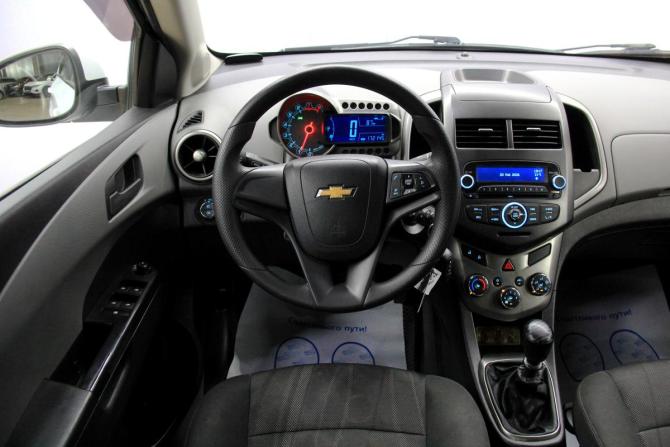 Chevrolet Aveo II с пробегом 2015 года, цена 695 000 рублей, 172145 км, седан, Автокод Объявления