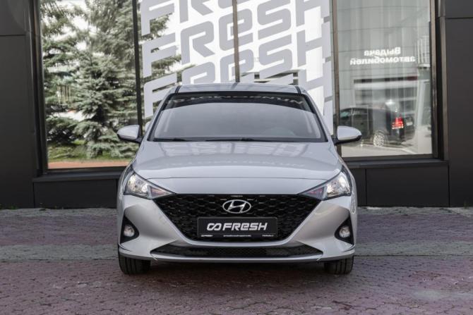 Hyundai Solaris II Рестайлинг с пробегом 2021 года, цена 1 520 000 рублей, 56055 км, седан, Автокод Объявления