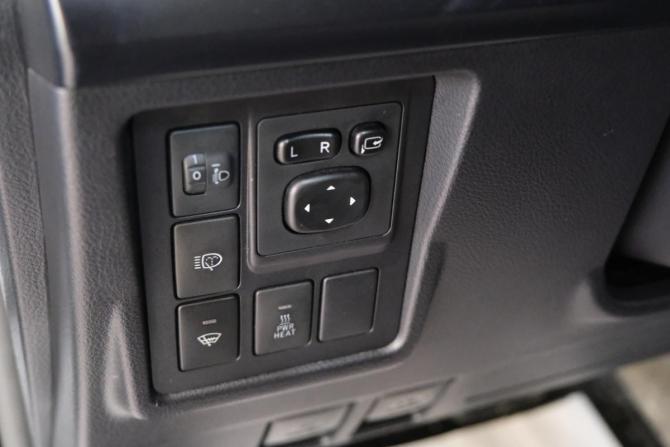 Toyota Land Cruiser Prado 150 Series с пробегом 2013 года, цена 2 929 000 рублей, 210000 км, внедорожник, Автокод Объявления